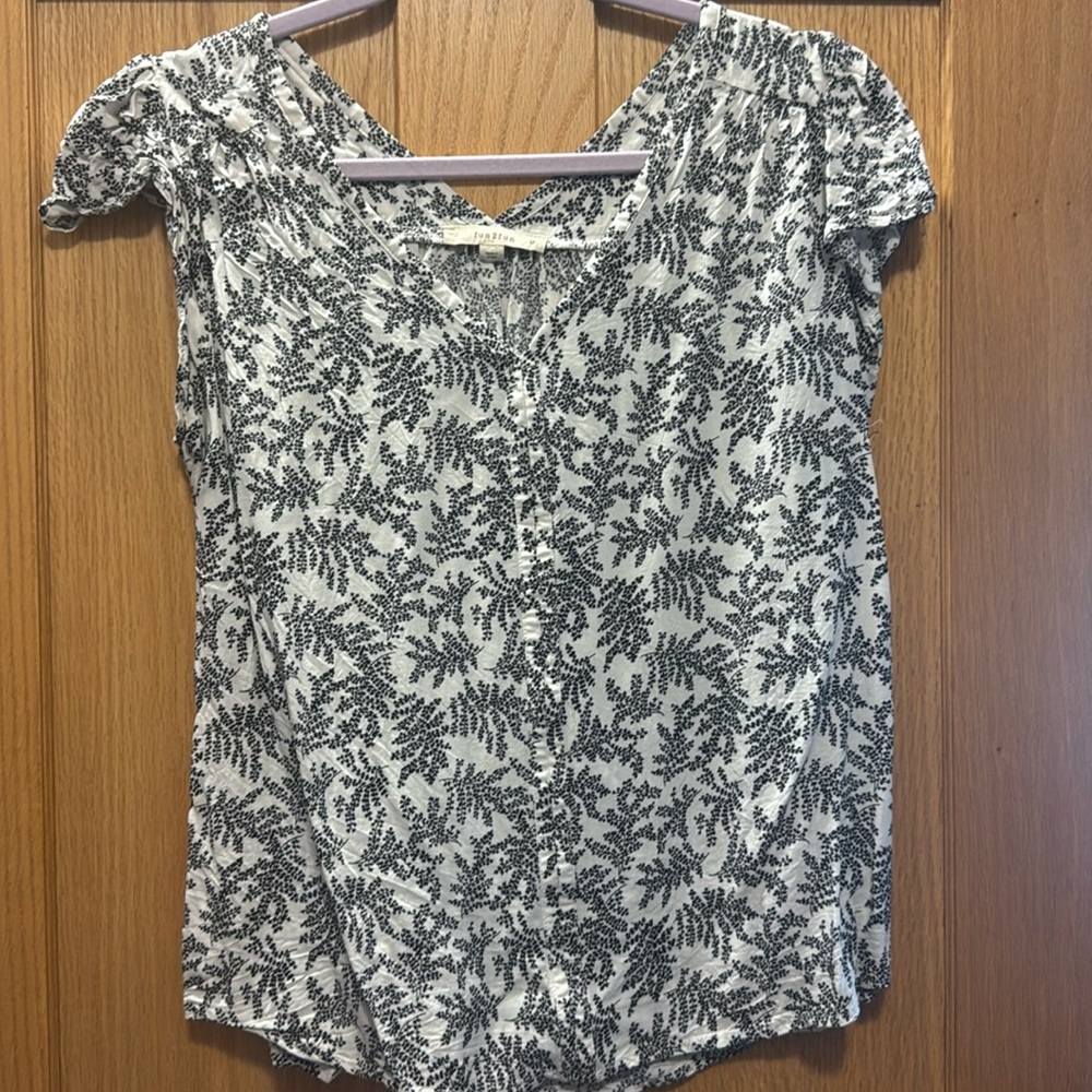 Black and white blouse size medium